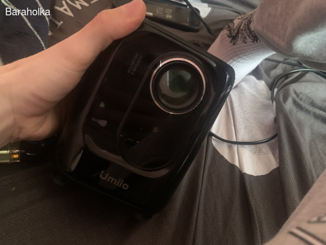 Проектор Umiio